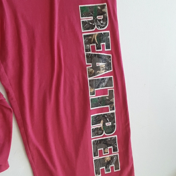 Pink Realtree pajama pants - Picture 2 of 3